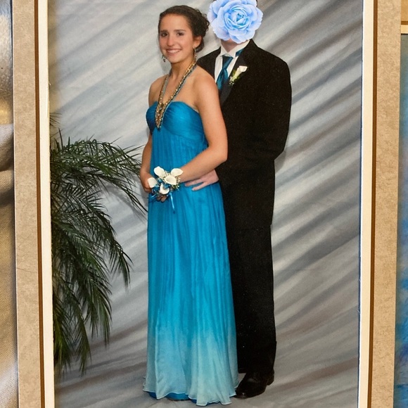 Alisha Hill Dresses & Skirts - Alisha Hill Ombré Beaded Neck Prom Dress